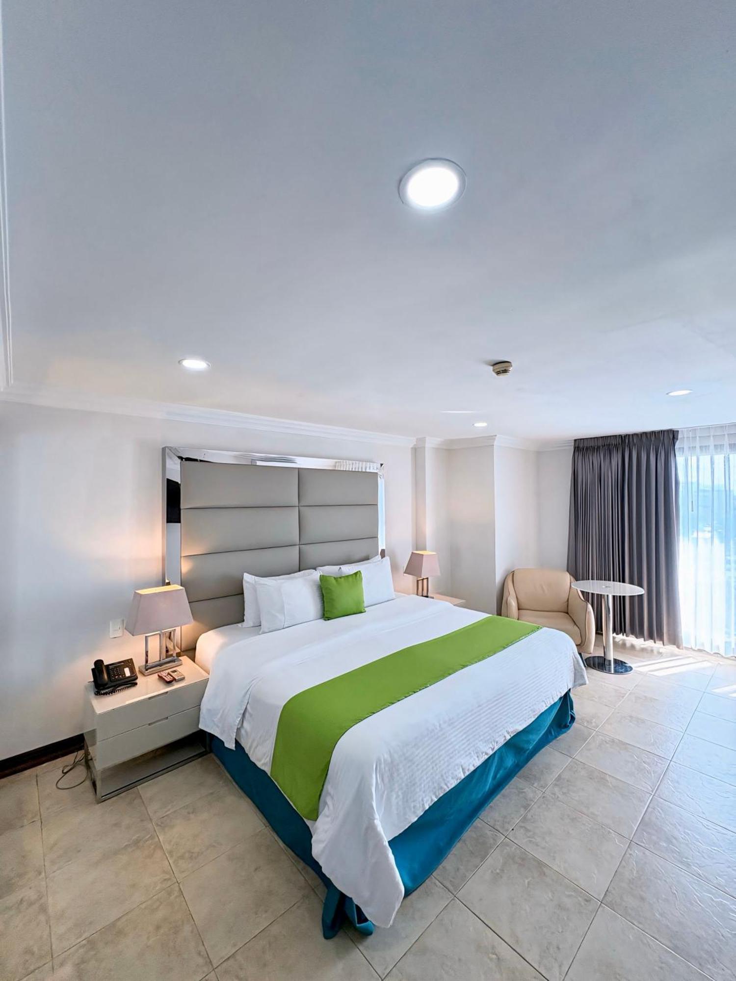 Hotel Windsor Barranquilla Баранкила Екстериор снимка